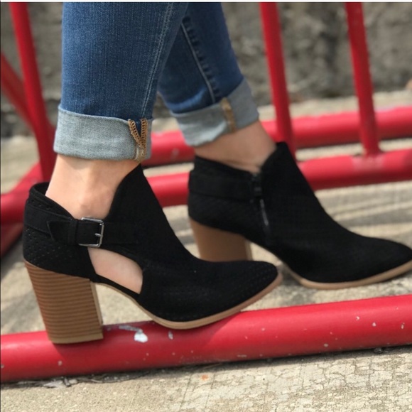 The NEW Boutique Shoes - Black Perforated Buckle Booties